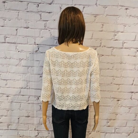 BCBGeneration - Boho ivory 3/4 lace sleeve blouse - Picture 9 of 11